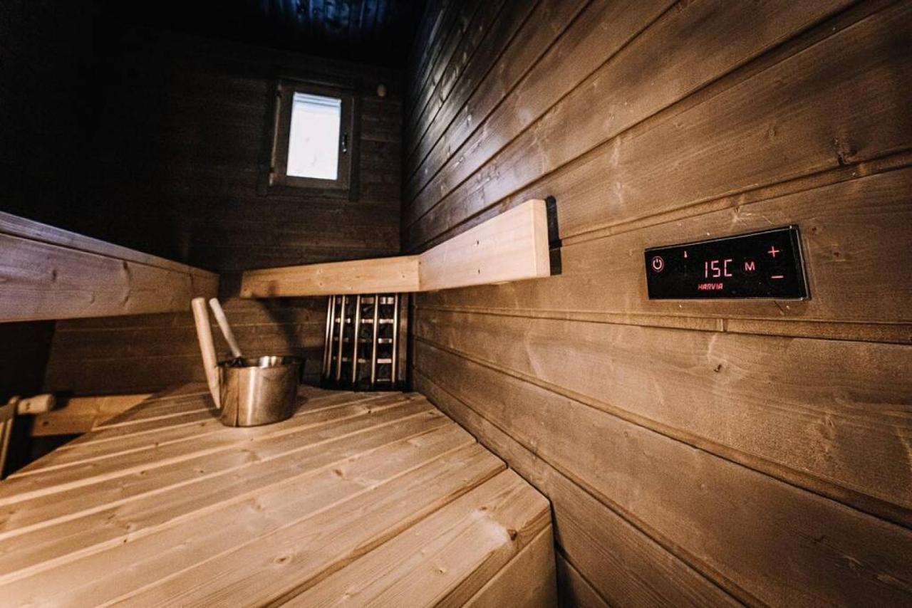 Sleepwell House Pyhaetunturi With Sauna Close To Lake Pelkosenniemi 外观 照片