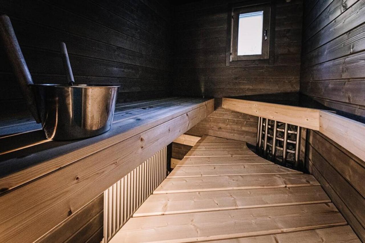 Sleepwell House Pyhaetunturi With Sauna Close To Lake Pelkosenniemi 外观 照片